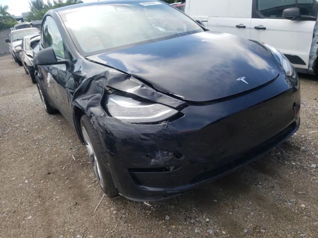 2020 TESLA MODEL Y 5YJYGDEE3LF027452