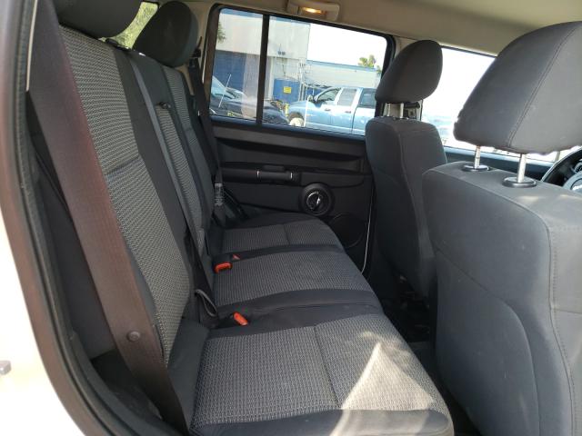 2010 JEEP COMMANDER 1J4RH4GT8AC129041