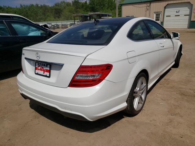 2013 MERCEDES-BENZ C250 WDDGJ4HB9DG049936