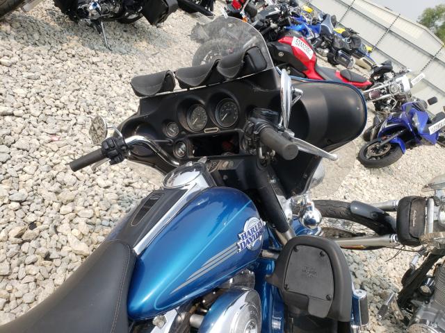 2005 HARLEY-DAVIDSON FLHTCUI 1HD1FCW1X5Y679870