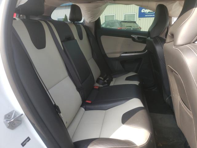 2017 VOLVO XC60 T5 YV440MDJ8H2196844