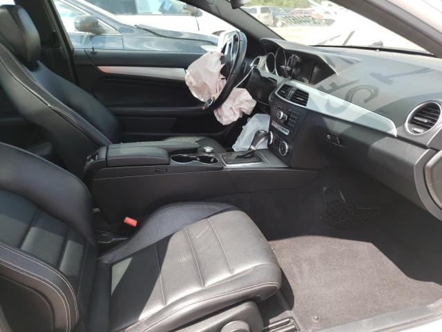 2013 MERCEDES-BENZ C250 WDDGJ4HB9DG049936