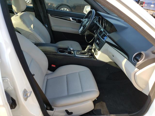 2013 MERCEDES-BENZ C 350 4MAT WDDGF8JB0DA753237