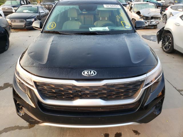 2021 KIA SELTOS EX KNDERCAA0M7107213