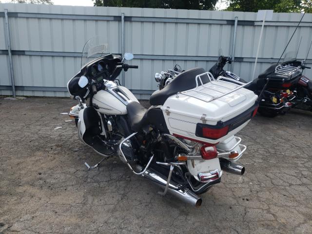 2013 HARLEY-DAVIDSON FLHTCU 1HD1FCM19DB616568