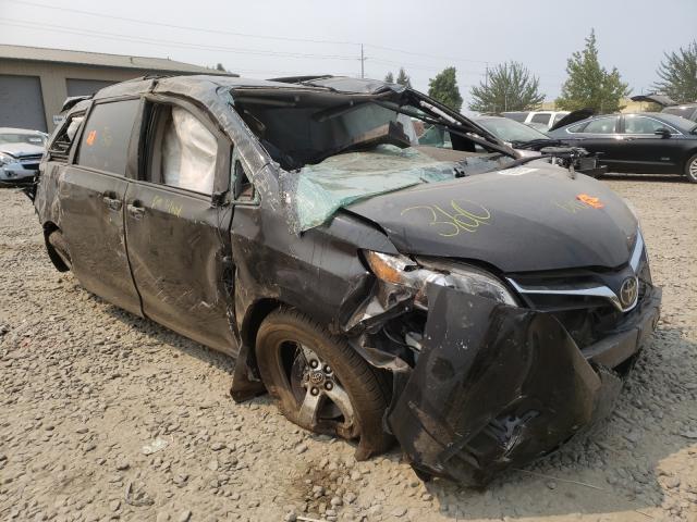 2019 Toyota Sienna LE