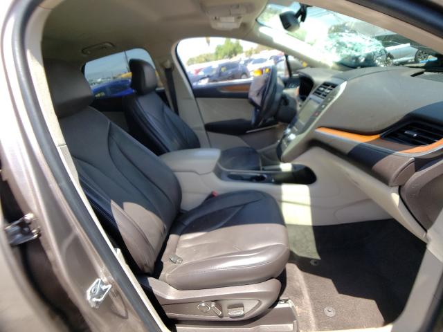 2018 LINCOLN MKC SELECT 5LMCJ2C98JUL17835