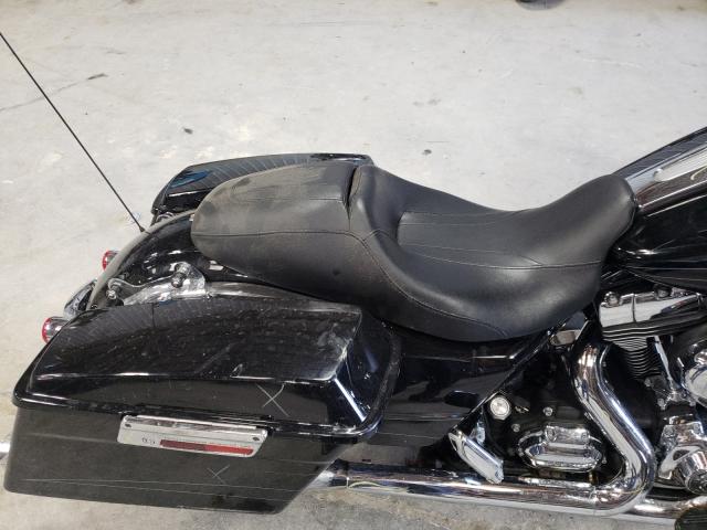 2011 HARLEY-DAVIDSON FLTRX 1HD1KH415BB626018