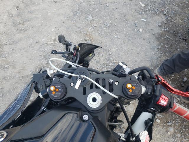 2021 YAMAHA YZFR1 JYARN66E5MA001574
