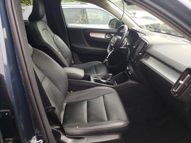 2021 VOLVO XC40 T5 MO YV4162UK0M2432847