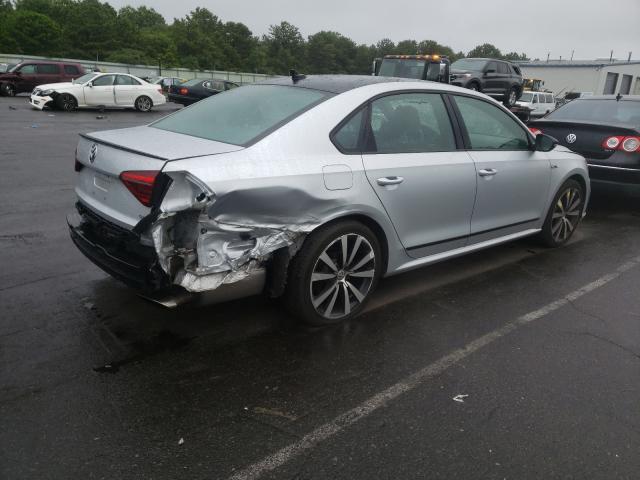 2018 VOLKSWAGEN PASSAT 1VWJM7A37JC025436