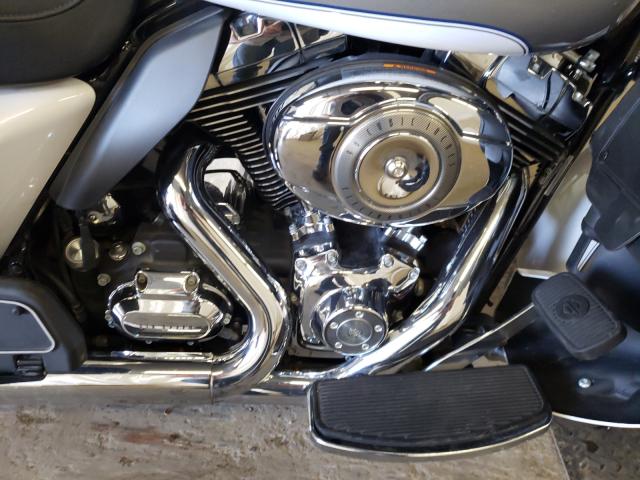 2009 HARLEY-DAVIDSON FLHTCU 1HD1FC4179Y621093