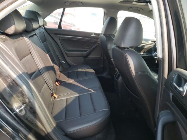 2010 VOLKSWAGEN JETTA WOLF 3VWRA7AJ5AM050747