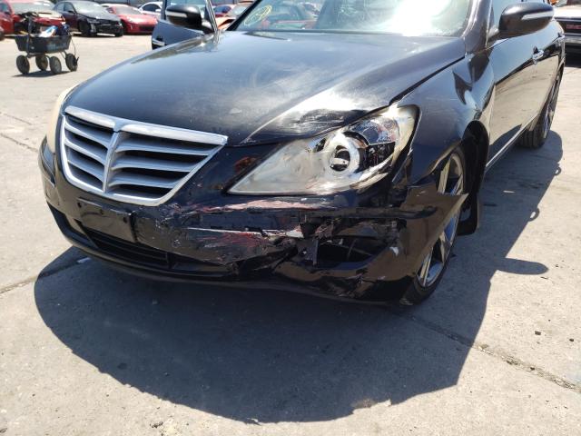 2011 HYUNDAI GENESIS 4. KMHGC4DF3BU116361