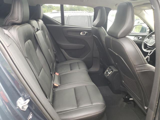 2021 VOLVO XC40 T5 MO YV4162UK0M2432847