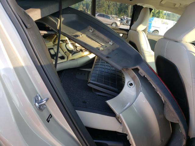 2019 VOLVO XC40 T5 IN YV4162UL5K2083982