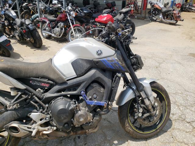 2017 YAMAHA FZ09 JYARN53E5HA002552