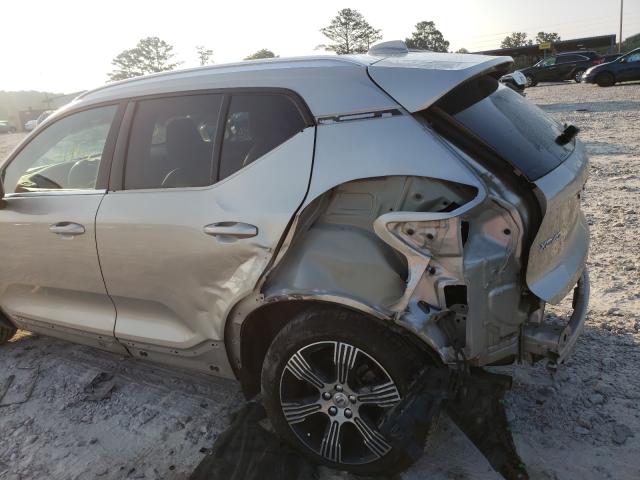 2019 VOLVO XC40 T5 IN YV4162UL5K2083982