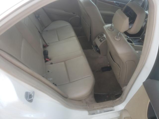 2011 MERCEDES-BENZ C300 WDDGF8BBXBR186936