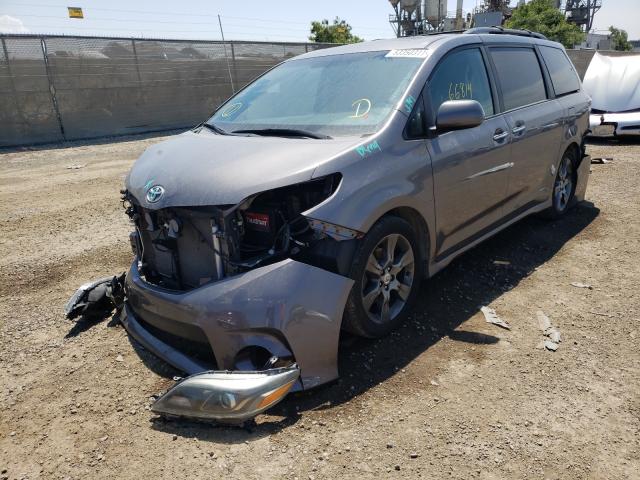 2016 TOYOTA SIENNA SE 5TDXK3DC1GS743840