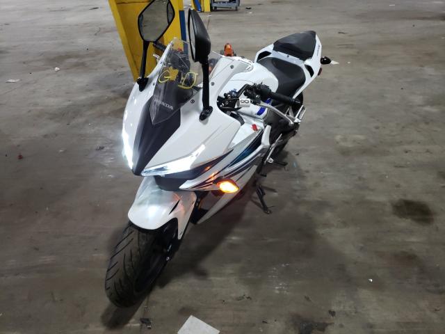 2016 HONDA CBR500 R MLHPC4461G5300054