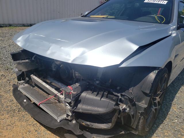 2017 BMW M4 WBS3R9C58HK709878