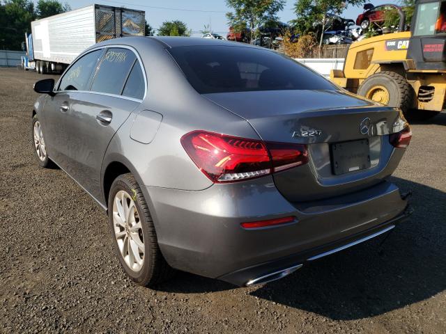 2019 MERCEDES-BENZ A 220 4MAT WDD3G4FB3KW023979