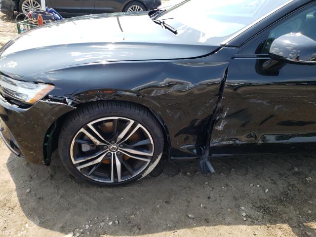 2019 VOLVO S60 T6 R-D 7JRA22TM4KG017789
