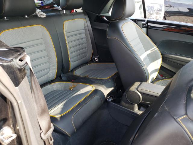 2018 VOLKSWAGEN BEETLE DUN 3VWTDAAT5JM502286