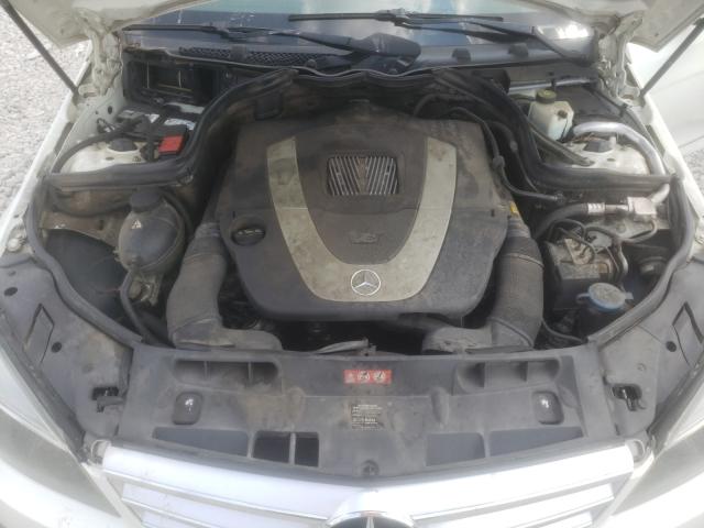 2011 MERCEDES-BENZ C300 WDDGF8BBXBR186936