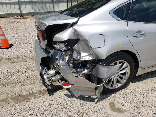 2019 INFINITI Q70 3.7 LU JN1BY1AR3KM585787