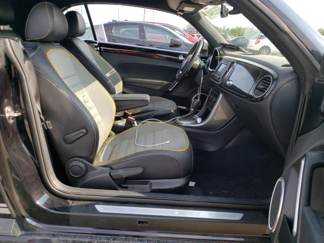 2018 VOLKSWAGEN BEETLE DUN 3VWTDAAT5JM502286