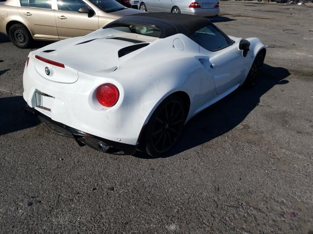 2015 ALFA ROMEO 4C SPIDER ZARBAAB40FM150371