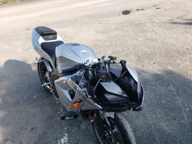 2004 TRIUMPH MOTORCYCLE DAYTONA 60 SMT810GM04J183328