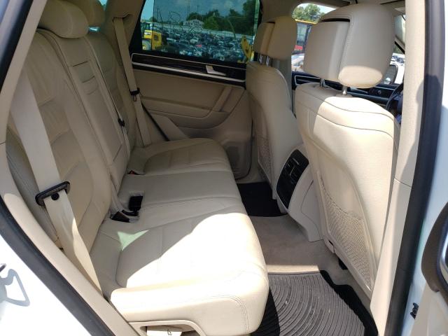 2014 VOLKSWAGEN TOUAREG HY WVGEG9BP3ED003440