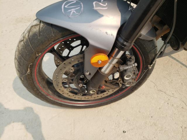 2014 TRIUMPH MOTORCYCLE STREET TRI SMTL03NE7ET615431