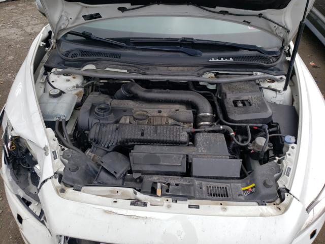 2011 VOLVO C30 T5 YV1672MK9B2224981