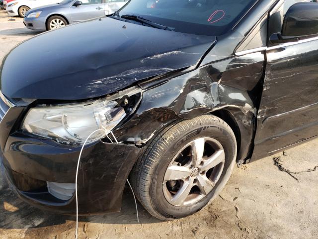 2011 VOLKSWAGEN ROUTAN 2V4RW3DG4BR626020