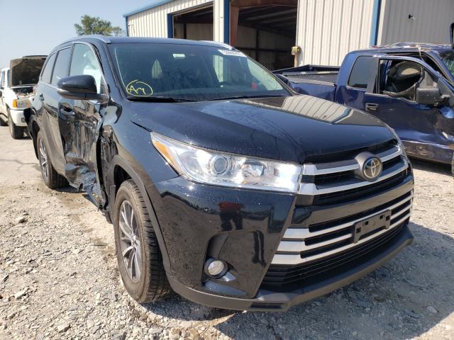 2018 Toyota Highlander SE