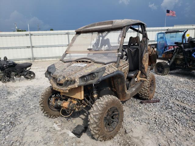 2019 CAN-AM COMMANDER 3JBKKAX22KJ001106