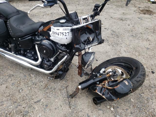 2018 HARLEY-DAVIDSON FLHC HERIT 1HD1YAJ10JC075001