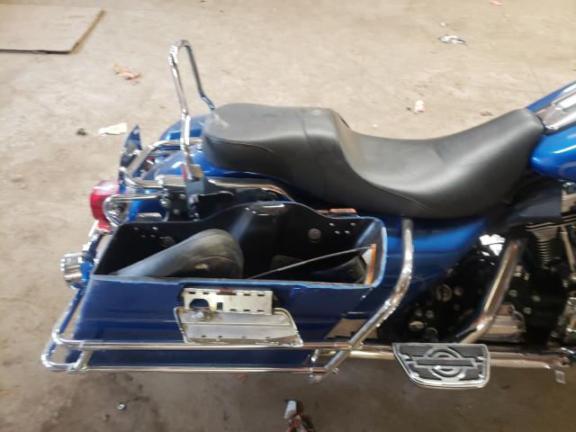 2008 HARLEY-DAVIDSON FLHTCU 1HD1FC4158Y681789