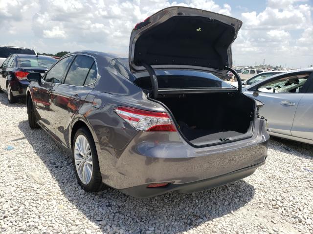 2020 TOYOTA CAMRY XLE 4T1F11AK2LU900405