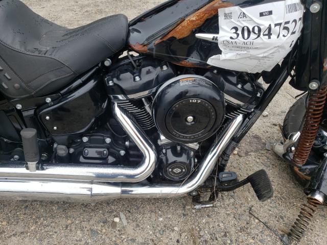 2018 HARLEY-DAVIDSON FLHC HERIT 1HD1YAJ10JC075001