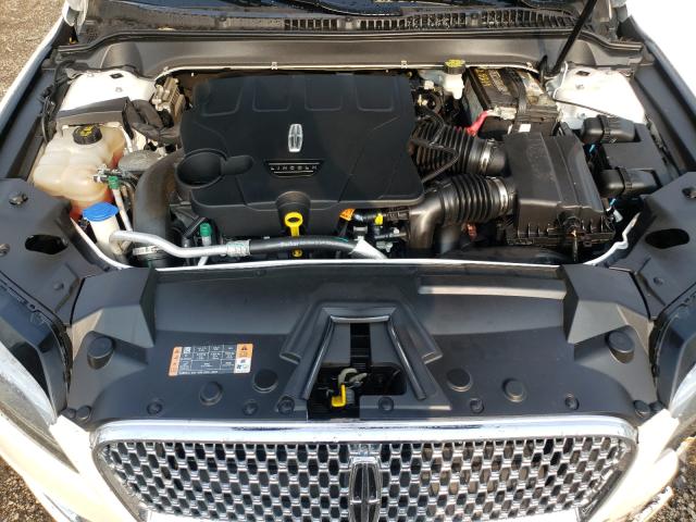 2017 LINCOLN MKZ RESERV 3LN6L5FC5HR649722