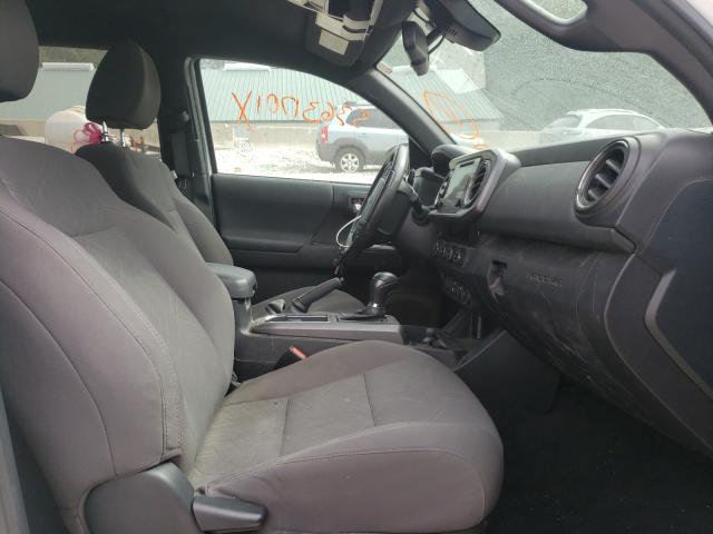 3TMCZ5AN7JM135341 Toyota Tacoma Dou 2018. Фото: 4