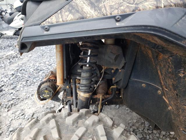 2019 CAN-AM COMMANDER 3JBKKAX22KJ001106