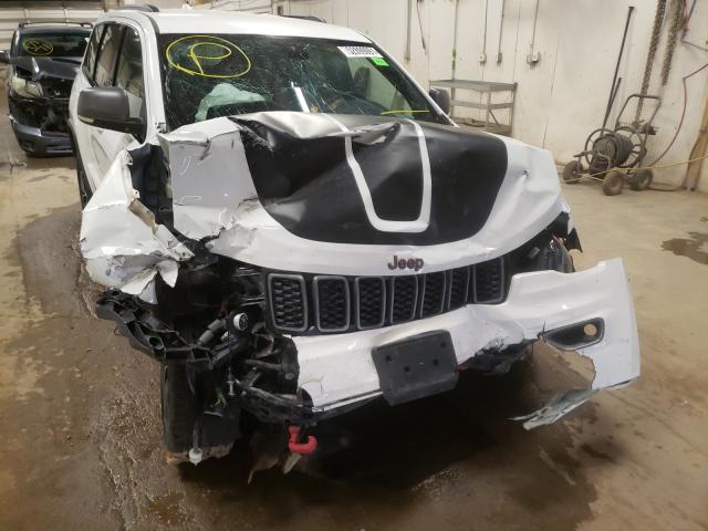 1C4RJFLG5HC605139 Jeep Grand Cherokee Trailhawk