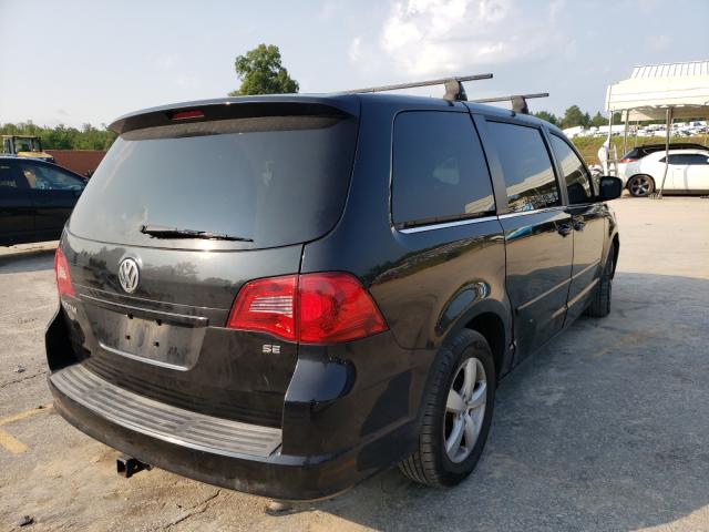 2011 VOLKSWAGEN ROUTAN 2V4RW3DG4BR626020