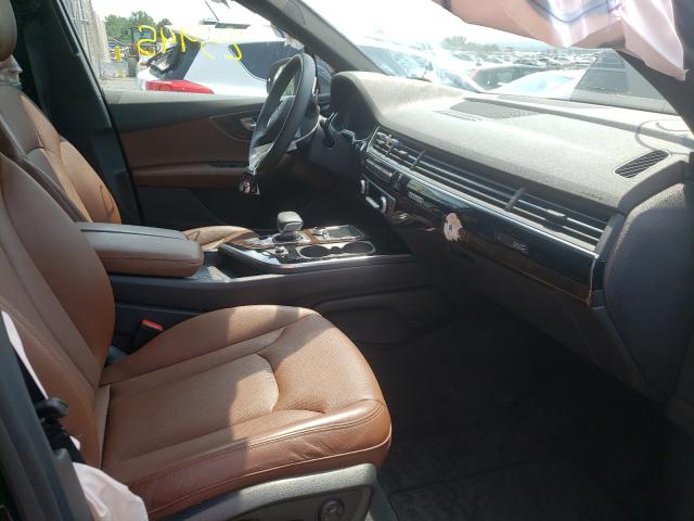 VIN WA1LAAF70KD005970 2019 Audi Q7, Premium Plus no.5